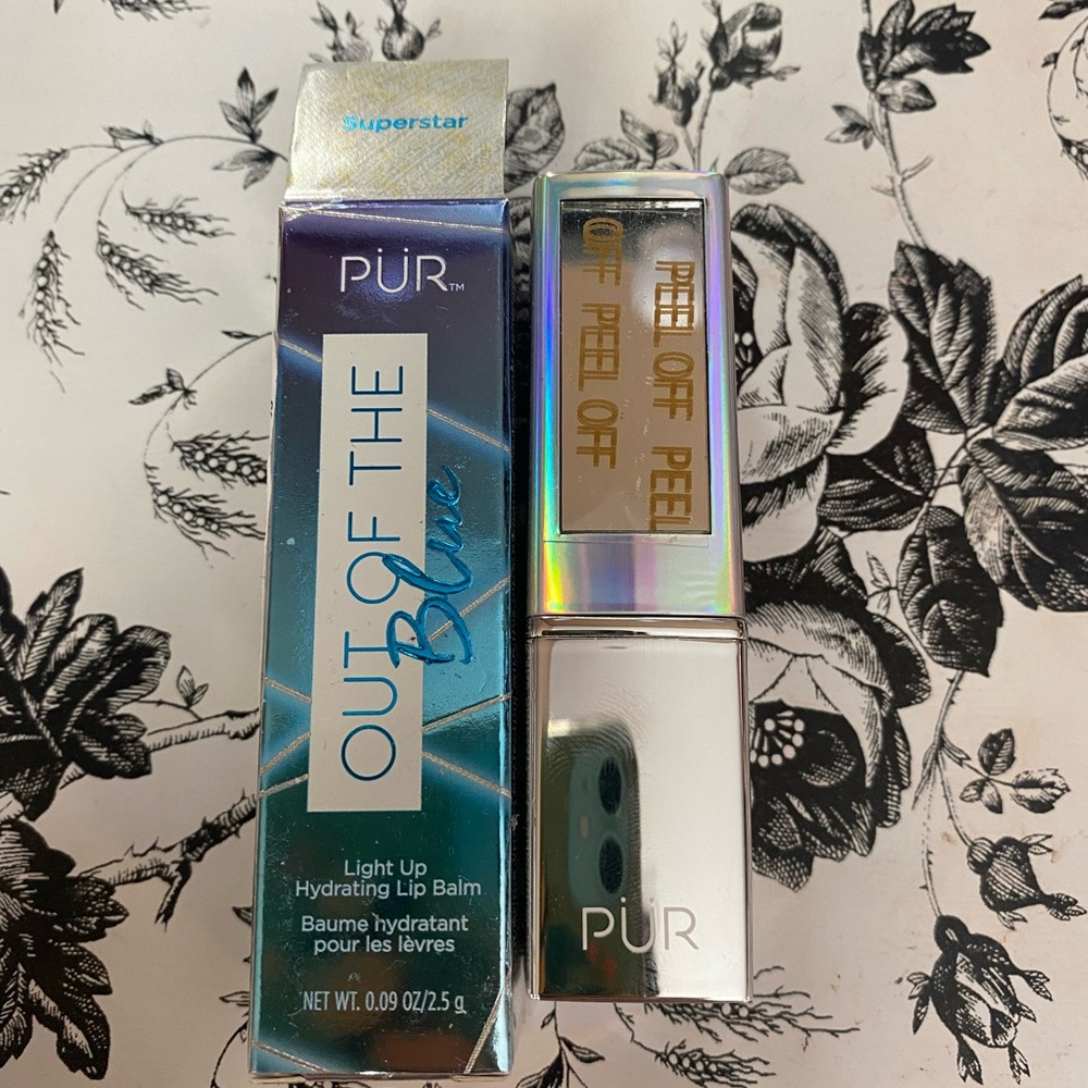 Pur out of the blue lip balm